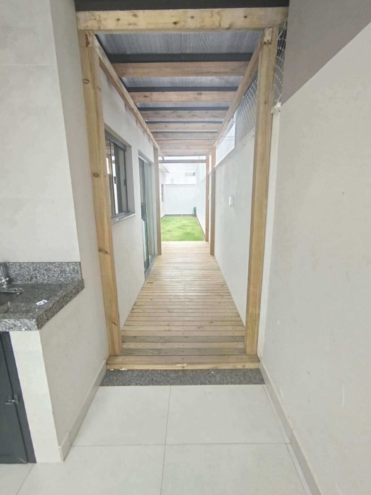  - Casa à venda em Tijucas, Areias, com 3 quartos